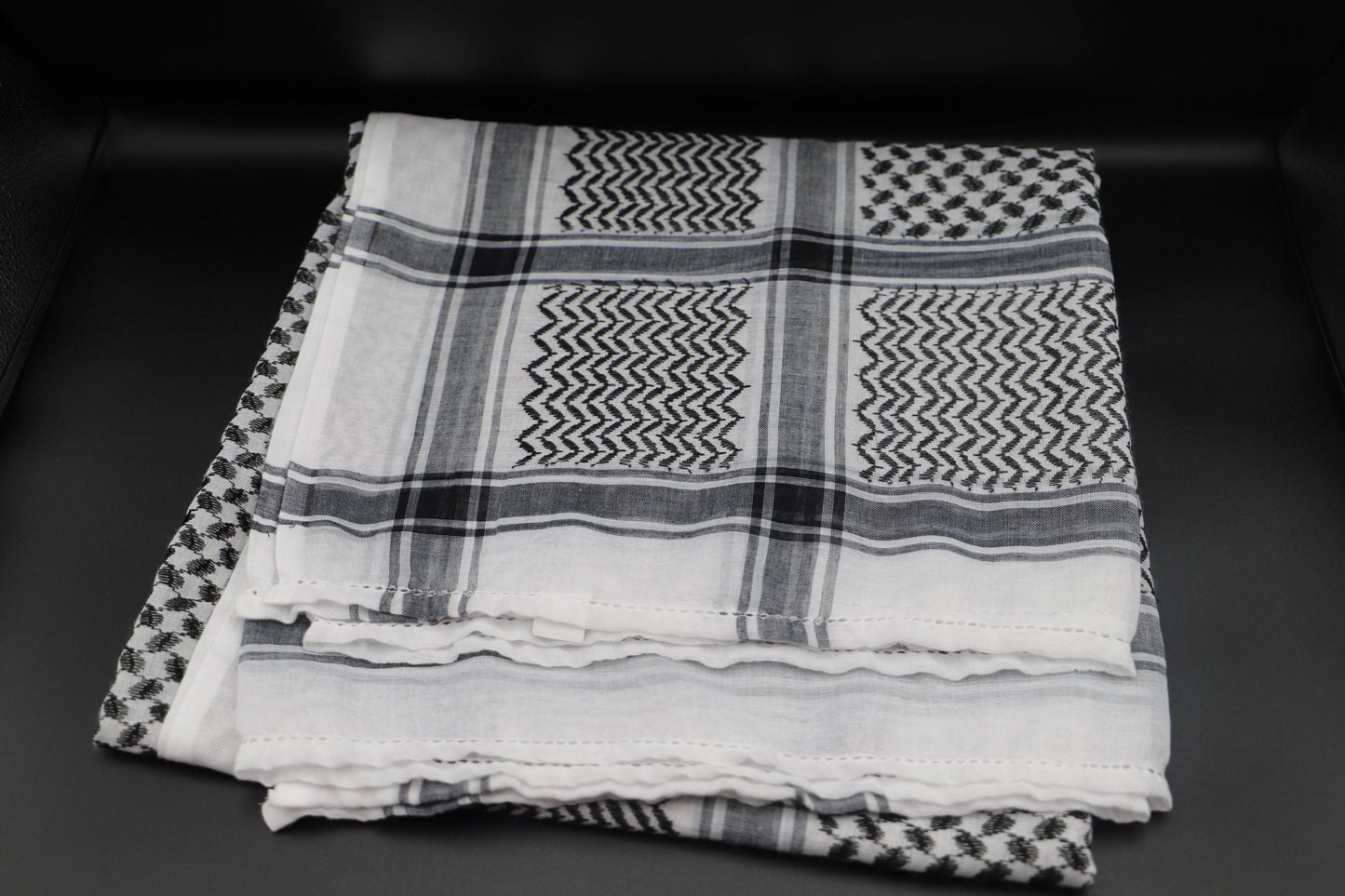 Traditional Arabian Men Scarves - (Keffiyeh) Palestinian style - Black and white - clothing