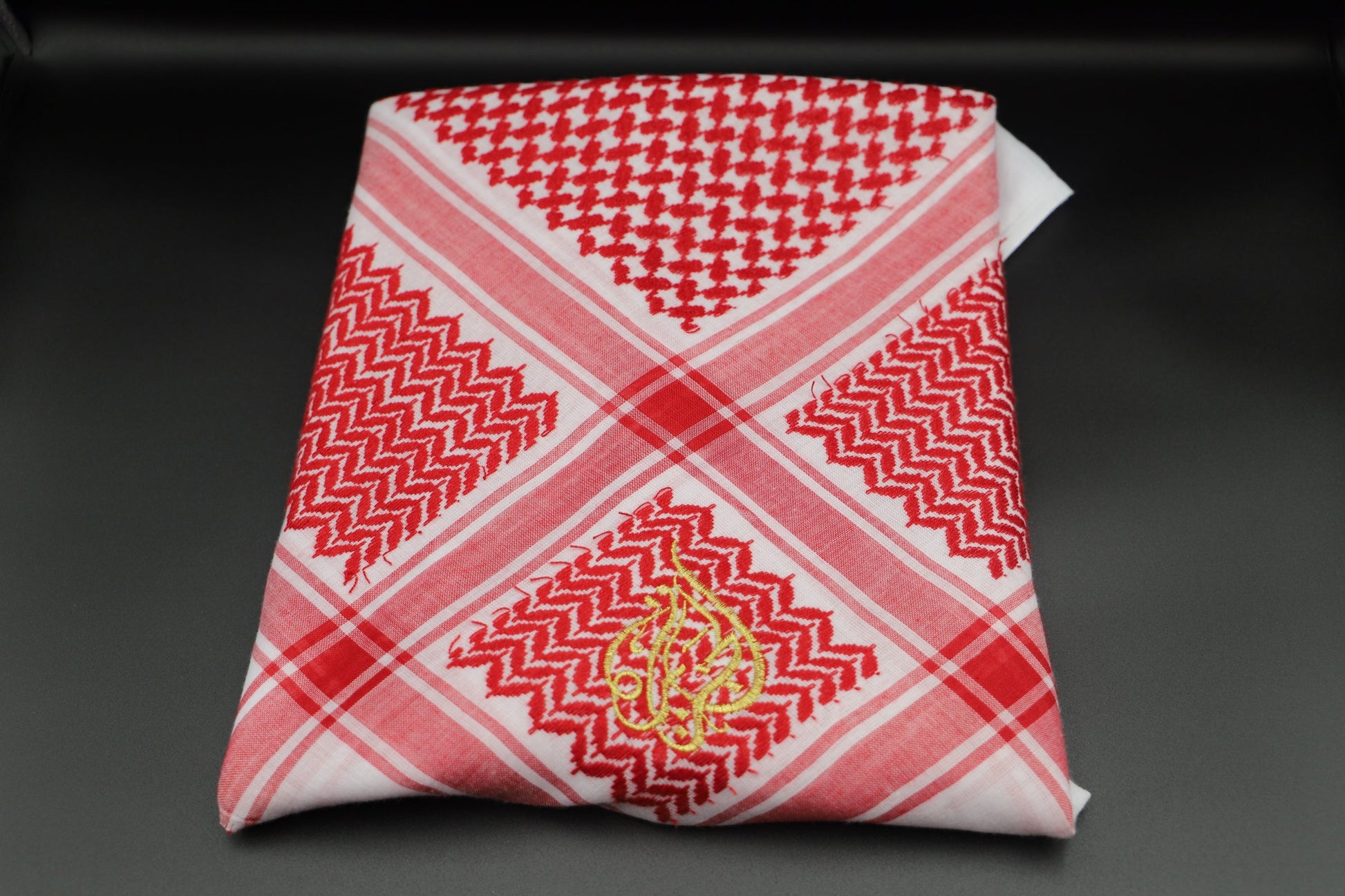 Traditional Arabian Men Scarves - (Shemagh) Saudi style - Red and white - clothing